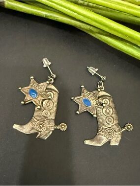 Vintage Style Silver-tone Cowboy Boots Sheriff Dangle Earrings